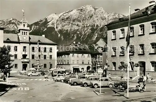 AK / Ansichtskarte Bad_Reichenhall Marktplatz mit Hochstaufen und Zwiesel Bad_Reichenhall