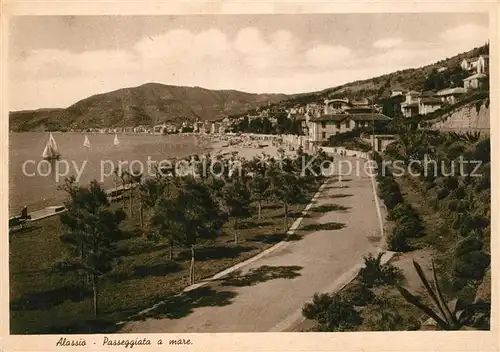 AK / Ansichtskarte Alassio Passeggiata a mare Alassio