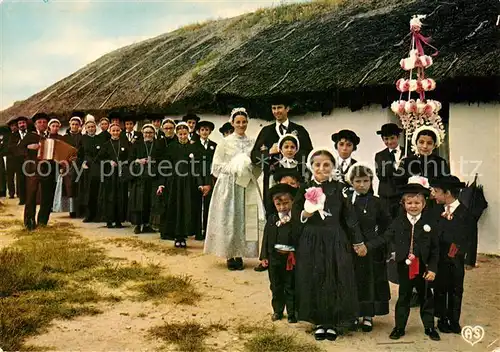 AK / Ansichtskarte Trachten_Frankreich Hochzeit Pays Maraichin  