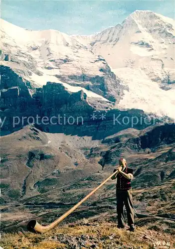 AK / Ansichtskarte Alphorn Alphornbl?ser  