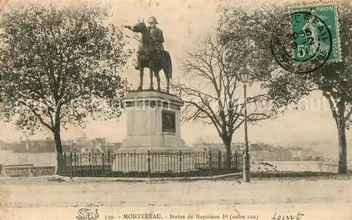 Montereau_Loiret Statue de Napoleon Ier Monument Montereau Loiret