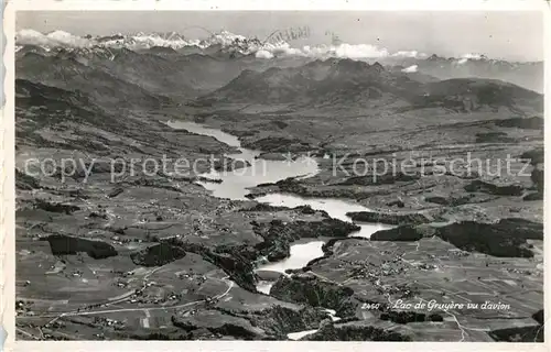 Gruyeres_FR Lac de Gruyere et les Alpes vue aerienne Gruyeres FR