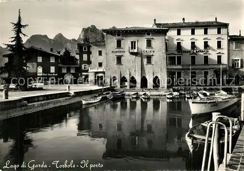 Torbole_Lago_di_Garda Porto Albergo Geier Albergo Benaco  Torbole_Lago_di_Garda