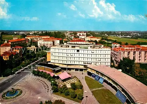 Abano_Terme Piazza della Repubblica e Viale delle Terme Abano Terme