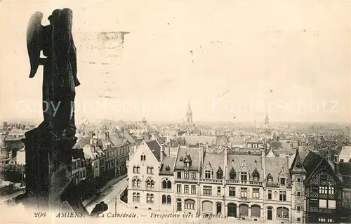 Amiens La Cathedrale Perspective vers le Beffroi Amiens