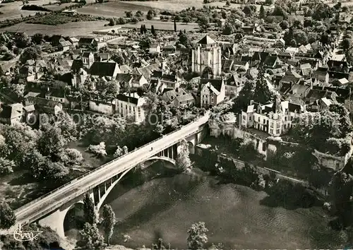 La_Roche Posay Le Pont sur la Creuse et la Ville Vue aerienne La_Roche Posay