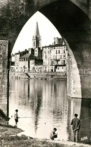 Montauban Un coin pittoresque aux bords du Tarn Montauban