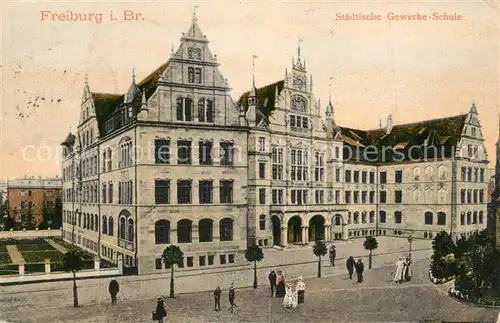 AK / Ansichtskarte Freiburg_Breisgau St?dtische Gewerbe Schule Freiburg Breisgau