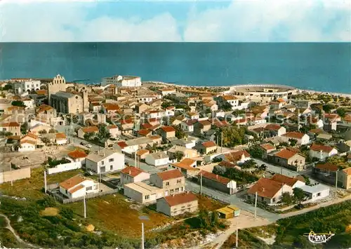 AK / Ansichtskarte Les_Saintes Maries de la Mer Fliegeraufnahme Les