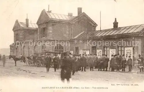 AK / Ansichtskarte Saint Just en Chaussee La Gare Soldaten Saint Just en Chaussee