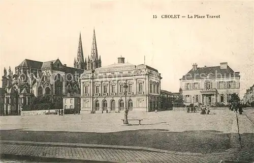 AK / Ansichtskarte Cholet Place Travot Eglise Cholet