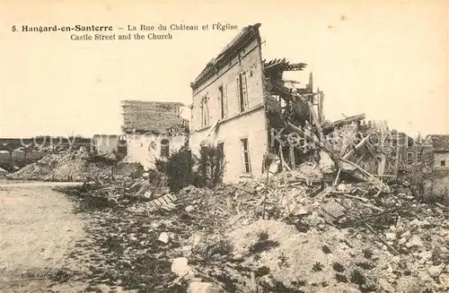 AK / Ansichtskarte Hangard en Santerre La Rue du Chateau et l Eglise 