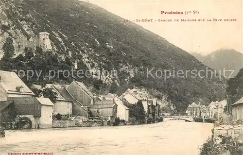 AK / Ansichtskarte Saint Beat Groupe de Maisons sur la rive droite Pyrenees Saint Beat