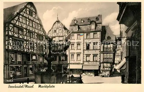 AK / Ansichtskarte Bernkastel Kues Marktplatz Bernkastel Kues