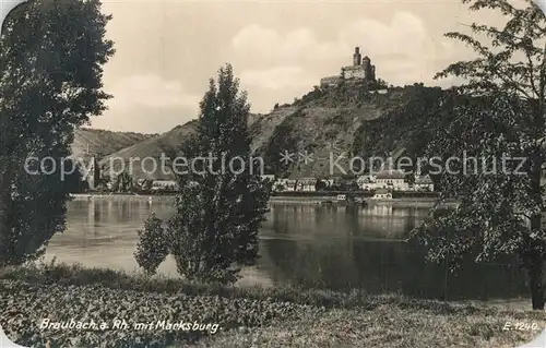 AK / Ansichtskarte Braubach_Rhein Uferpartie am Rhein mit Blick zur Marksburg Braubach Rhein