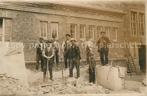 AK / Ansichtskarte Weimar_Thueringen Bauarbeiter Weimar Thueringen