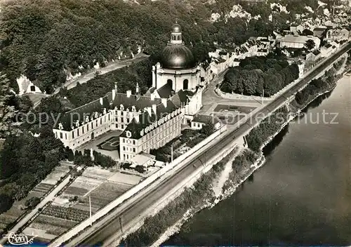 AK / Ansichtskarte Saumur Fliegeraufnahme Notre Dame des Ardilliers Saumur