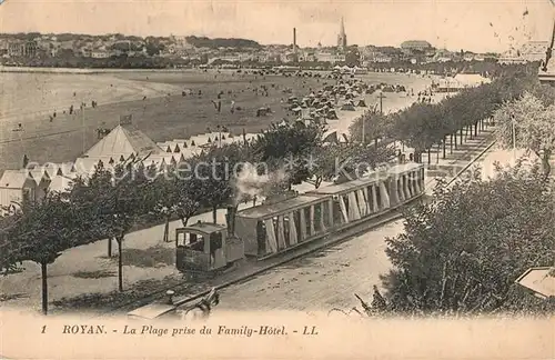 AK / Ansichtskarte Royan_Charente Maritime Plage prise du Family Hotel Royan Charente Maritime