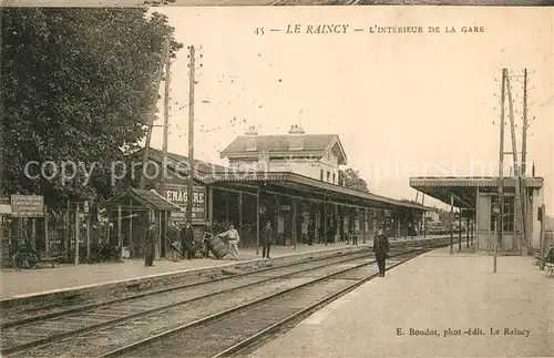 AK / Ansichtskarte Le_Raincy L interieur de la Gare Le_Raincy