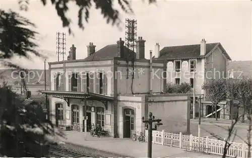 AK / Ansichtskarte Vernouillet_Yvelines La Gare Vernouillet_Yvelines