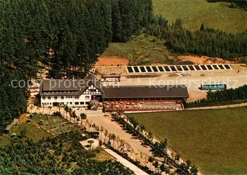 AK / Ansichtskarte Oberhundem Waldhaus Hirschgehege Fliegeraufnahme Oberhundem