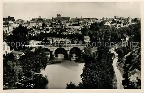 AK / Ansichtskarte Thouars_ Deux Sevres Pont Neuf  