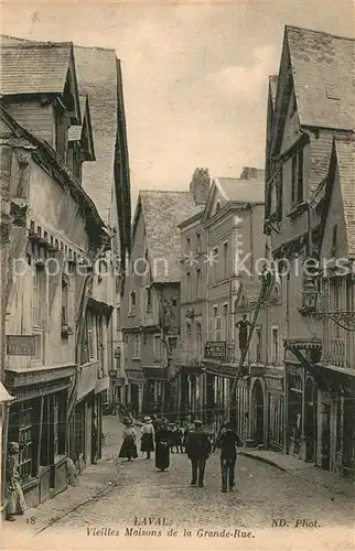 AK / Ansichtskarte Laval_Mayenne Vieilles Maisons de la Grande Rue Laval Mayenne