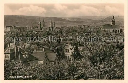 AK / Ansichtskarte Naumburg_Saale Stadtbild mit Kirchen Naumburg_Saale