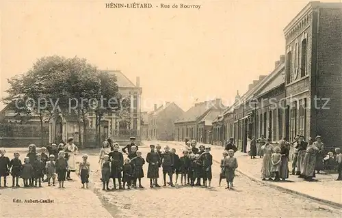 AK / Ansichtskarte Henin Lietard Rue de Rouvroy Henin Lietard