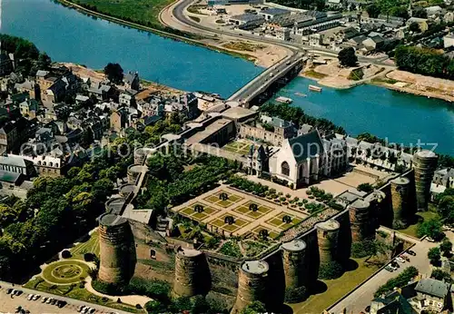 AK / Ansichtskarte Angers Chateau vue aerienne Angers