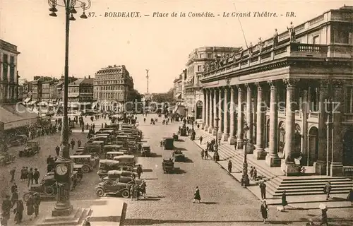 AK / Ansichtskarte Bordeaux Place de la Comedie Le Grand Theatre Bordeaux