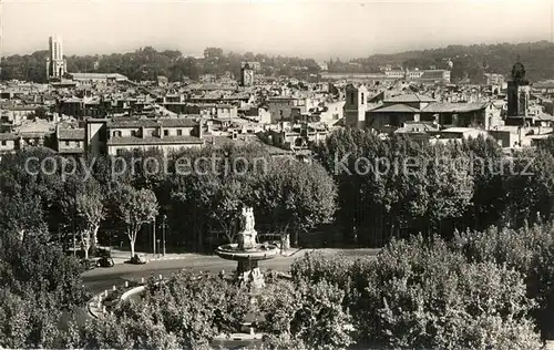 Aix en Provence Vue generale et la Grande Fontaine Aix en Provence