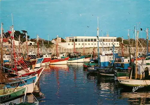 AK / Ansichtskarte Ile_d_Oleron Port de la Cotiniere Restaurant Bar Le Panoramic Port Bateaux de peche Ile_d_Oleron