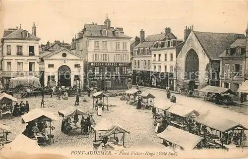 AK / Ansichtskarte Pont Audemer Place Victor Hugo Marche Pont Audemer