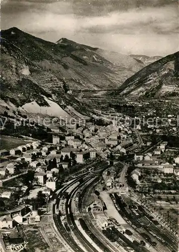 AK / Ansichtskarte Veynes Vue panoramique aerienne Au premier plan la Gare Veynes