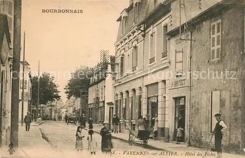 AK / Ansichtskarte Varennes sur Allier Hotel des Postes Varennes sur Allier