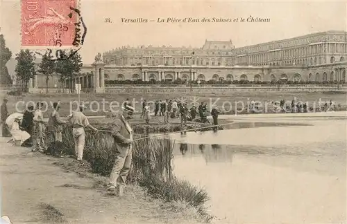 AK / Ansichtskarte Versailles_Yvelines Piece d eau des Suisses et le chateau Versailles_Yvelines