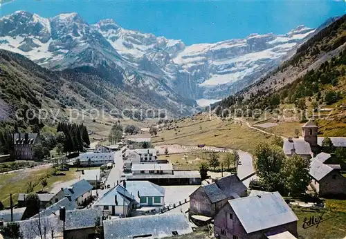 AK / Ansichtskarte Gavarnie_Hautes Pyrenees Village Cirque  Gavarnie Hautes Pyrenees