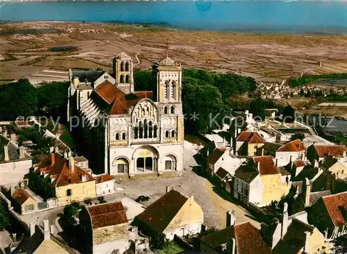 AK / Ansichtskarte Vezelay Vue aerienne de la Basilique Vezelay