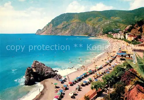 AK / Ansichtskarte Monterosso Conca di Fegina Kuestenpanorama Strand Monterosso