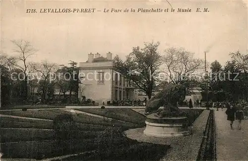 AK / Ansichtskarte Levallois Perret Parc de la Planchette Musee Levallois Perret