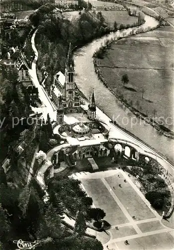 AK / Ansichtskarte Lourdes_Hautes_Pyrenees Fliegeraufnahme Basilika Lourdes_Hautes_Pyrenees