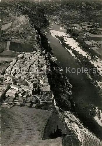 AK / Ansichtskarte Aigueze Vue aerienne sur le vieux village et la Vallee de l Ardeche Aigueze