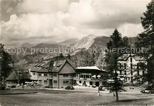 AK / Ansichtskarte Valberg Un coin du village et la Chaine des Alpes Valberg