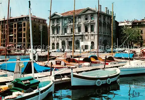 AK / Ansichtskarte Marseille_Bouches du Rhone Un Coin du Port  Marseille