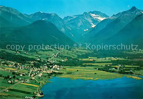 AK / Ansichtskarte Romsdalen Isfjorden sett fra fly  Romsdalen