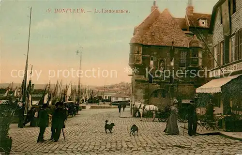 AK / Ansichtskarte Honfleur La Lieutenance Honfleur