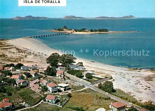 Canido Playa del Bao e Isla de Toralla con las Cies al fondo Vista aerea 