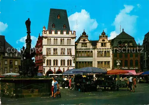 Trier Steipe und Petrusbrunnen Trier