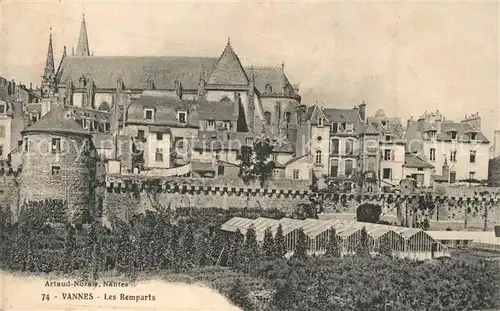 AK / Ansichtskarte Vannes Les remparts Eglise Vannes